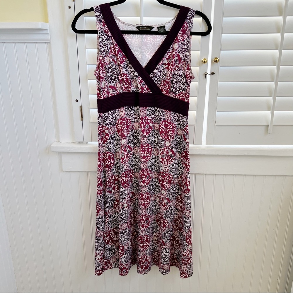 Eddie Bauer Multi Purple Print Sleeveless V-Neck Dress Size 4 Petite